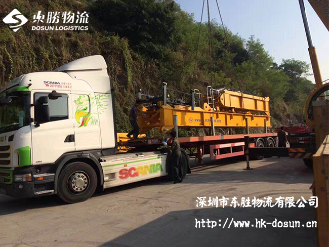 貨物運(yùn)輸中，運(yùn)輸風(fēng)險(xiǎn)該怎么分擔(dān)？--東勝物流；深圳到香港物流,香港物流專(zhuān)線,深圳香港進(jìn)出口,中港物流,香港深圳貨運(yùn)運(yùn)輸,深圳市東勝物流有限公司